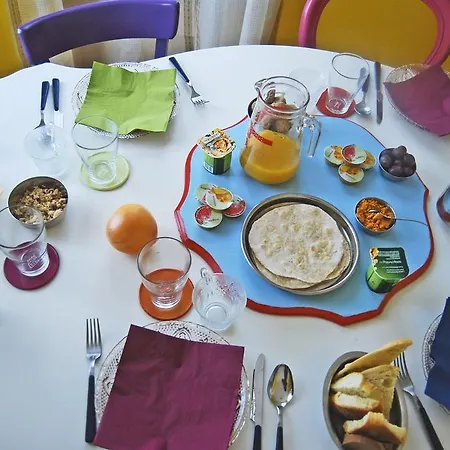 Bed and breakfast Laxmi 3*