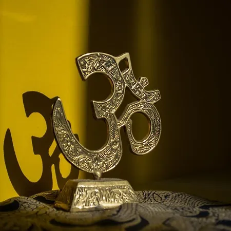 Laxmi Couette-café 3*